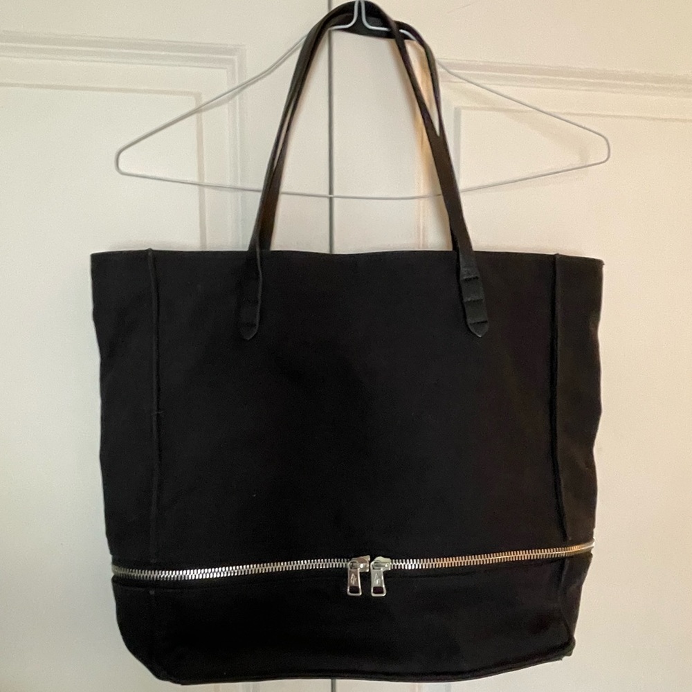 Abercrombie Black Canvas Shoulder Bag